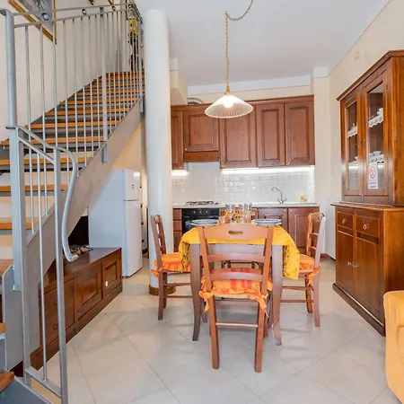 בית נופש Casina La Torretta - By The Walls